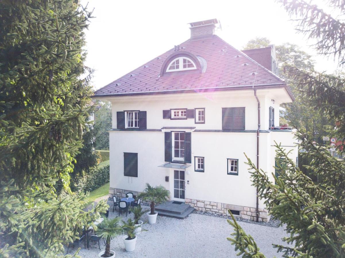 Villa Gelbmann - Ferienwohnungen Velden Velden am Wörthersee Exterior foto