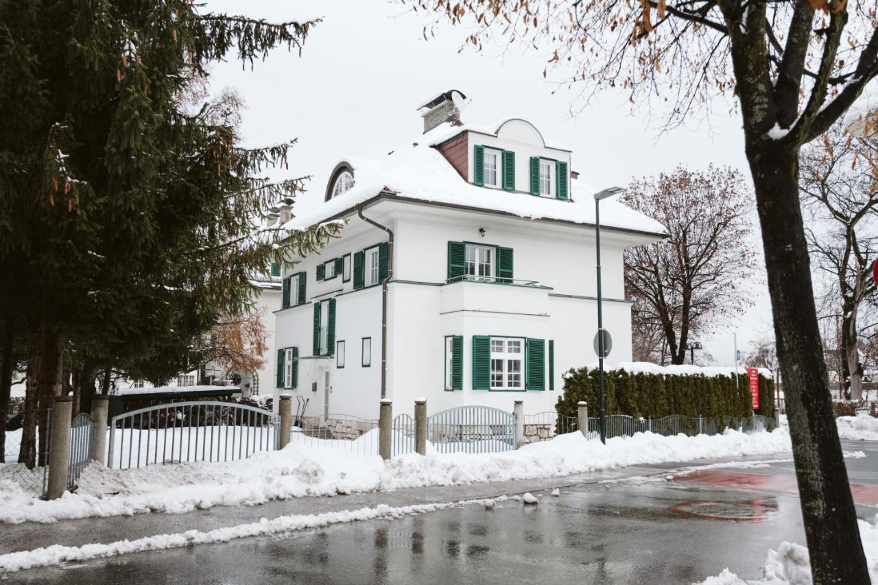 Villa Gelbmann - Ferienwohnungen Velden Velden am Wörthersee Exterior foto